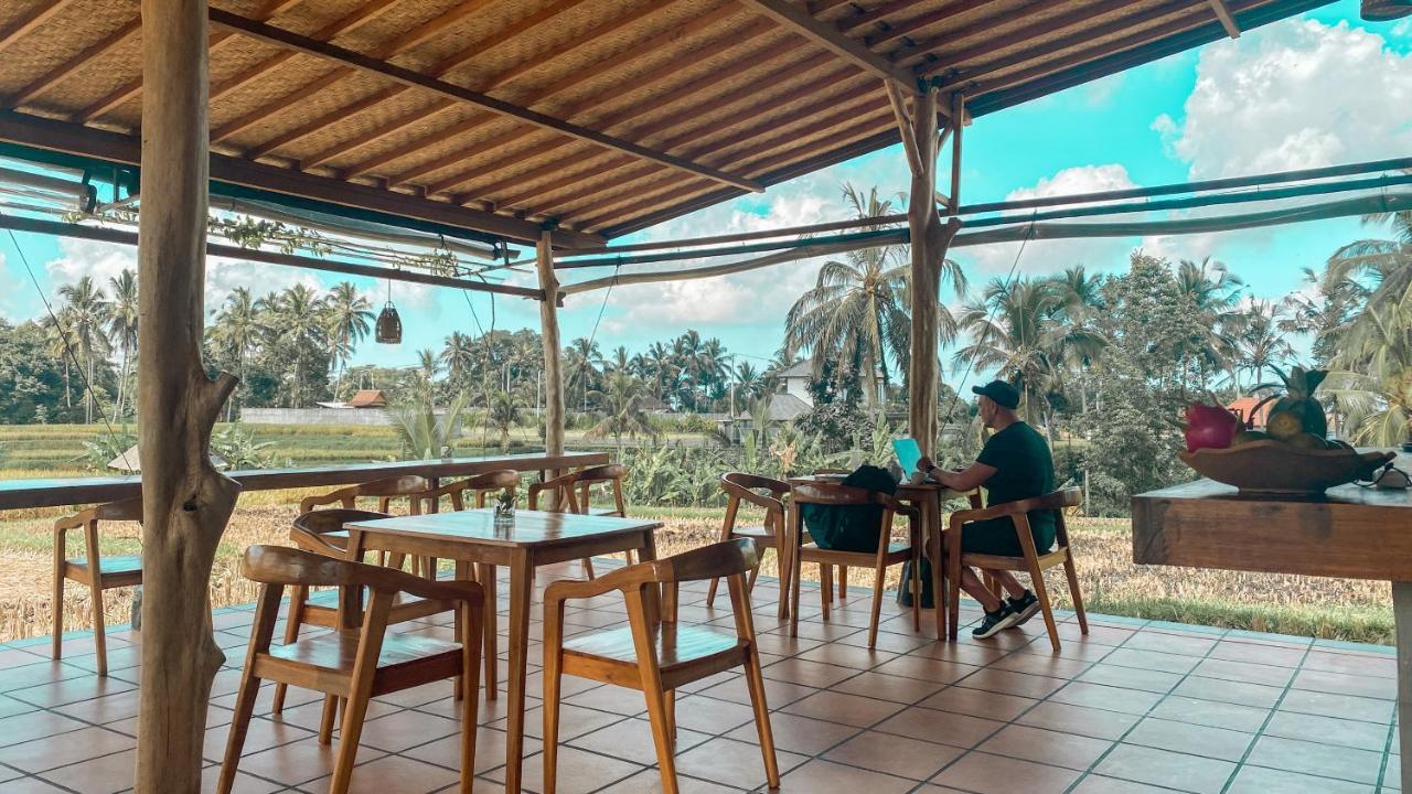 Ekadwi Guesthouse Gianyar  Exterior photo